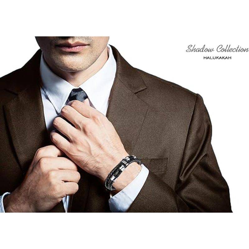 دستبندچرمی مردانه مدل DERI 821