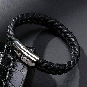 kkk2 300x300 - دستبندچرمی مردانه مدل DERI 818