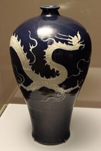 Guimet porcelana china 02 201x300 - 5 دلیل استفاده از نماد اژدها درچین